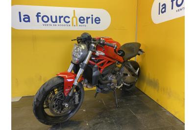 DUCATI MONSTER 821