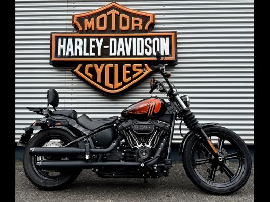 HARLEY-DAVIDSON SOFTAIL STREET BOB 1868