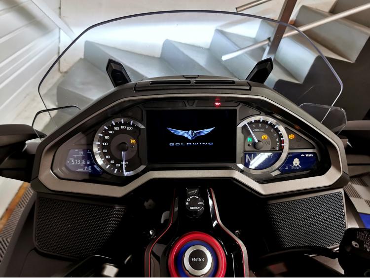 HONDA GL 1800 GOLDWING DCT BAGGER GL1800