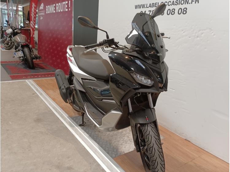 APRILIA SR GT 125