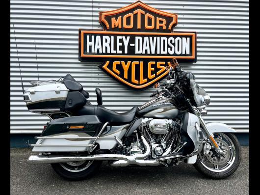 HARLEY-DAVIDSON TOURING ELECTRA GLIDE 1800 ULTRA CLASSIC
