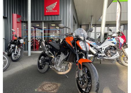 KTM 890 DUKE