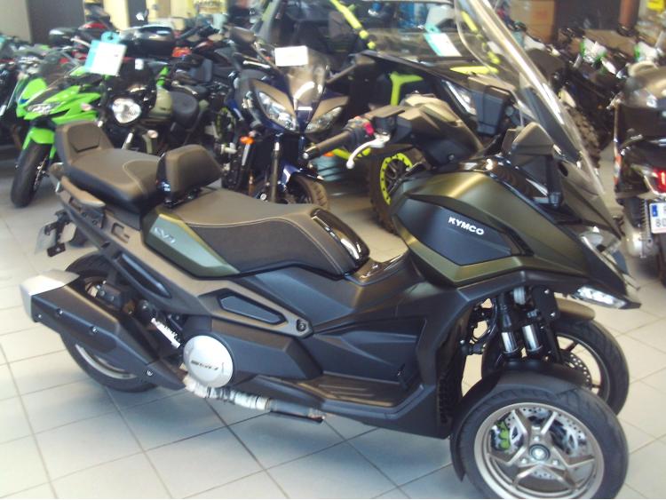 KYMCO CV3 550