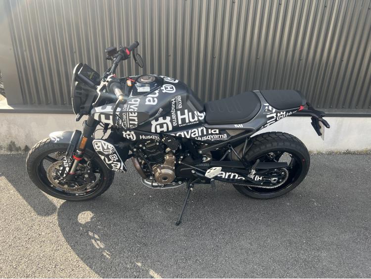 HUSQVARNA SVARTPILEN 801