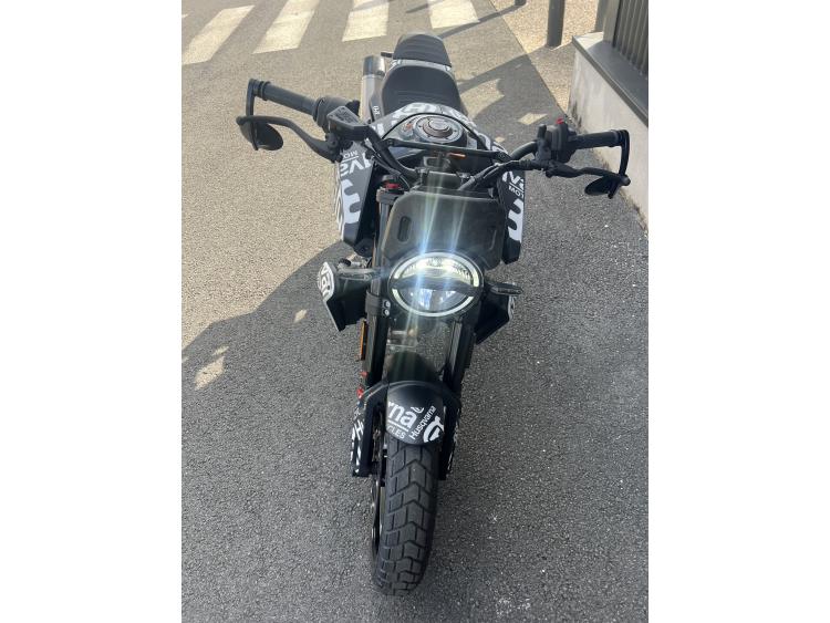 HUSQVARNA SVARTPILEN 801