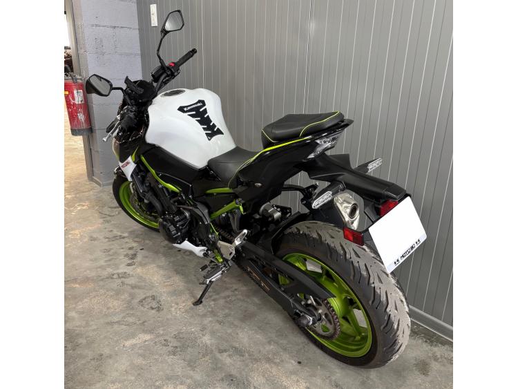 KAWASAKI Z 900 