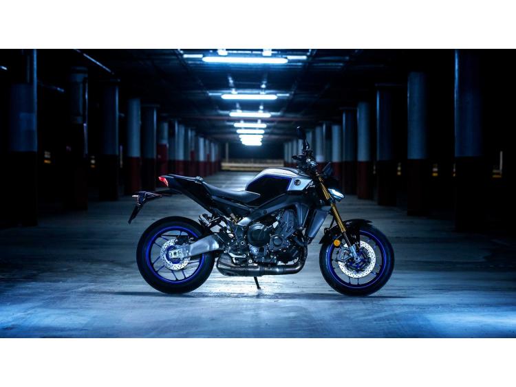 YAMAHA MT-09 SP