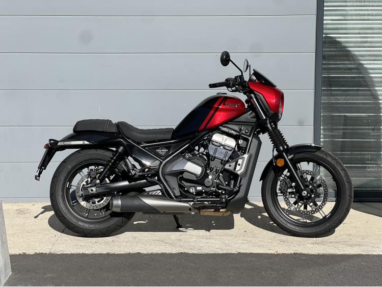 MOTO MORINI CALIBRO CUSTOM 700