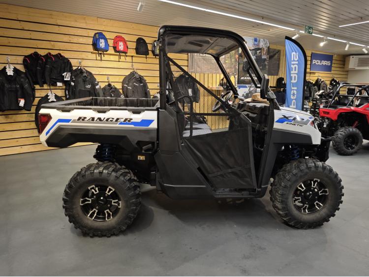 POLARIS RANGER XP KINETIC PREMIUM