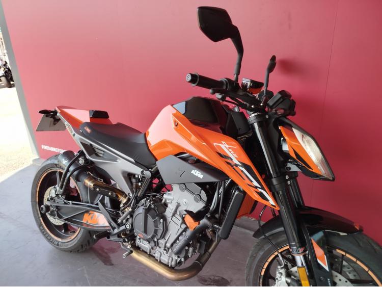 KTM 790 DUKE L + EQUIPEMENTS
