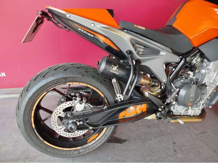 KTM 790 DUKE L + EQUIPEMENTS