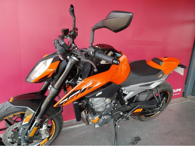 KTM 790 DUKE L + EQUIPEMENTS
