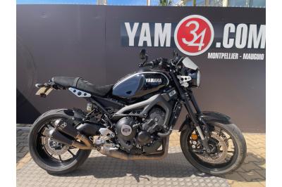 YAMAHA XSR 900