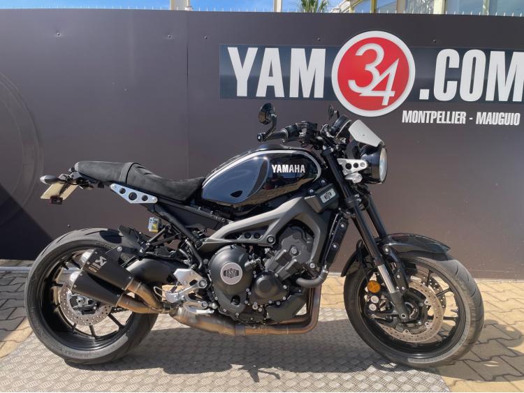 YAMAHA XSR 900