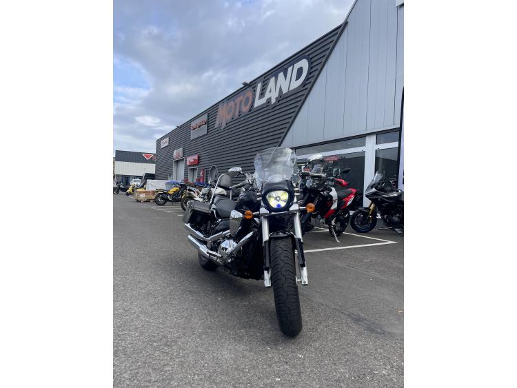 SUZUKI INTRUDER 800