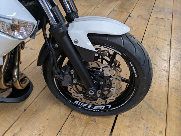 KAWASAKI ER-6 A2