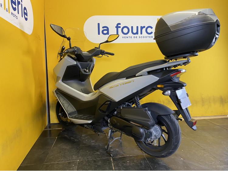 KYMCO SKYTOWN 50