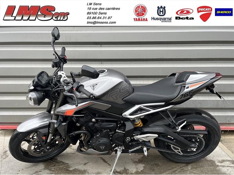 TRIUMPH STREET TRIPLE 765 RS