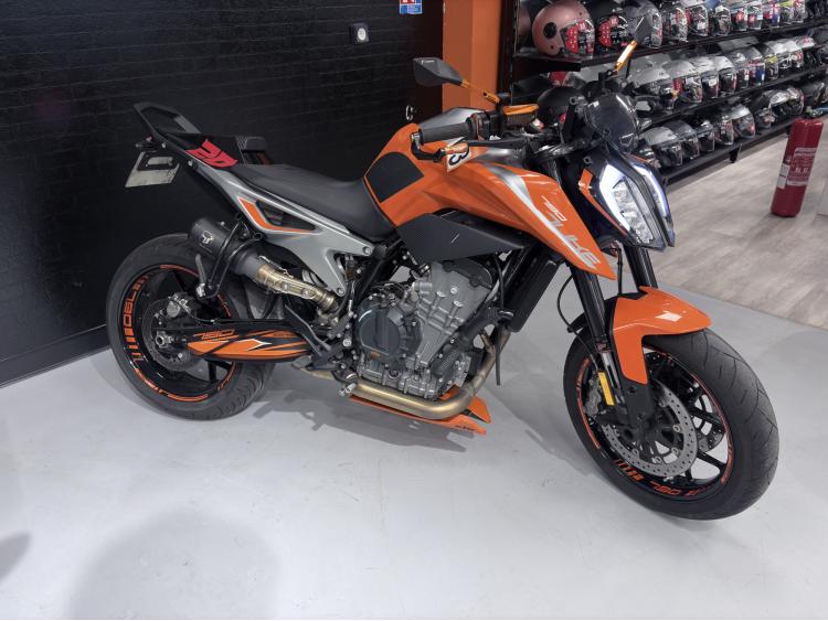 KTM 790 DUKE