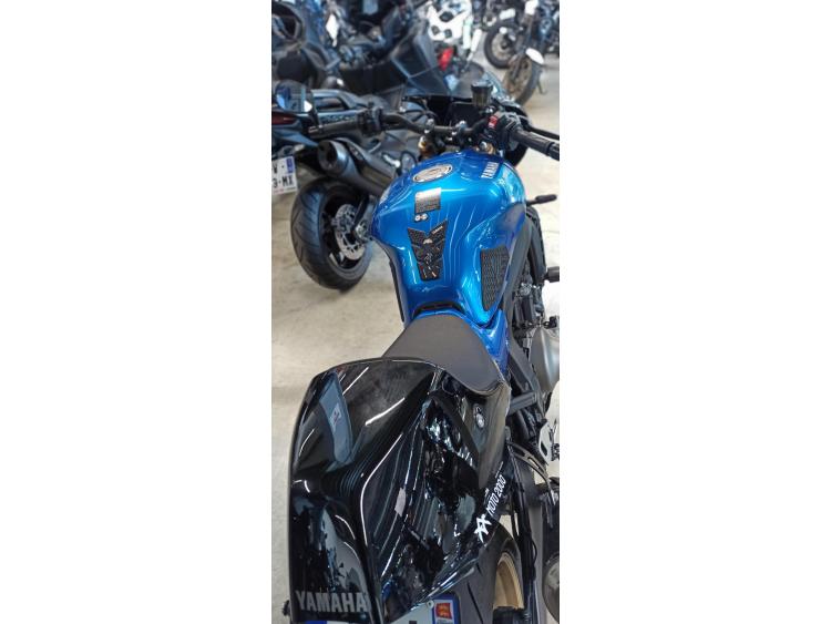 YAMAHA XSR 900