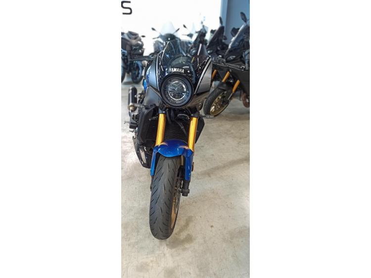 YAMAHA XSR 900