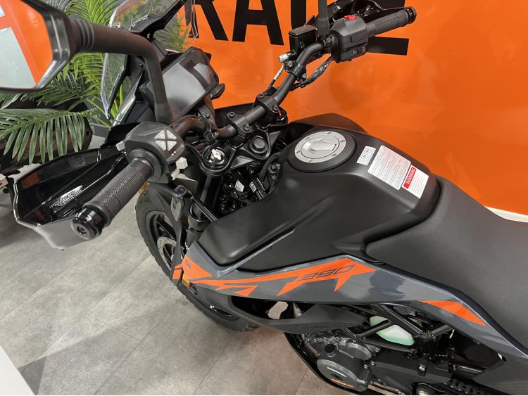 KTM 390 ADVENTURE