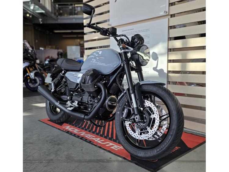 MOTO GUZZI V7 SPORT 850