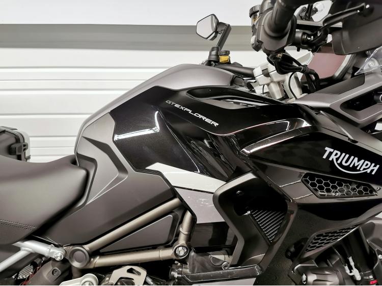 TRIUMPH TIGER 1200 GT EXPLORER - 1ERE MAIN