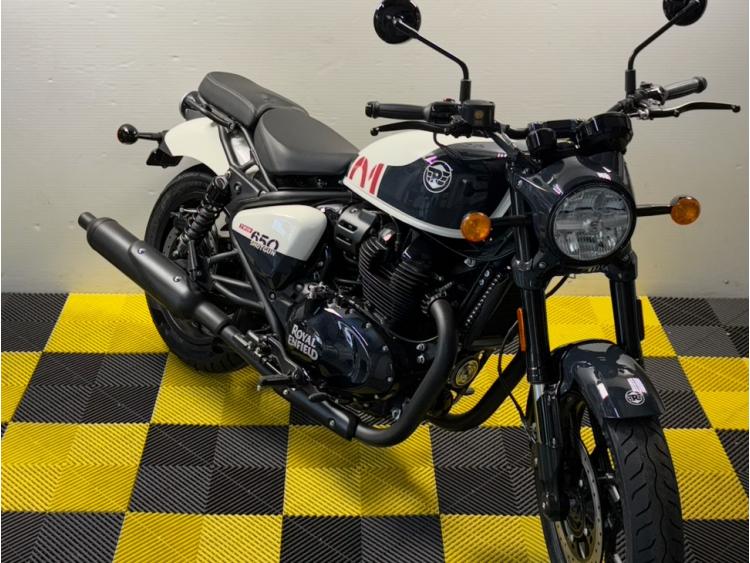 ROYAL ENFIELD SHOTGUN 650 Stencil White MY24