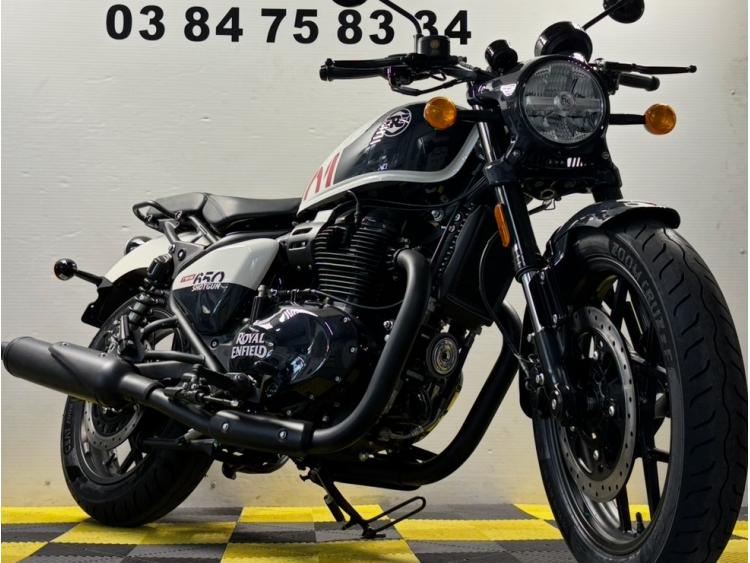ROYAL ENFIELD SHOTGUN 650 Stencil White MY24