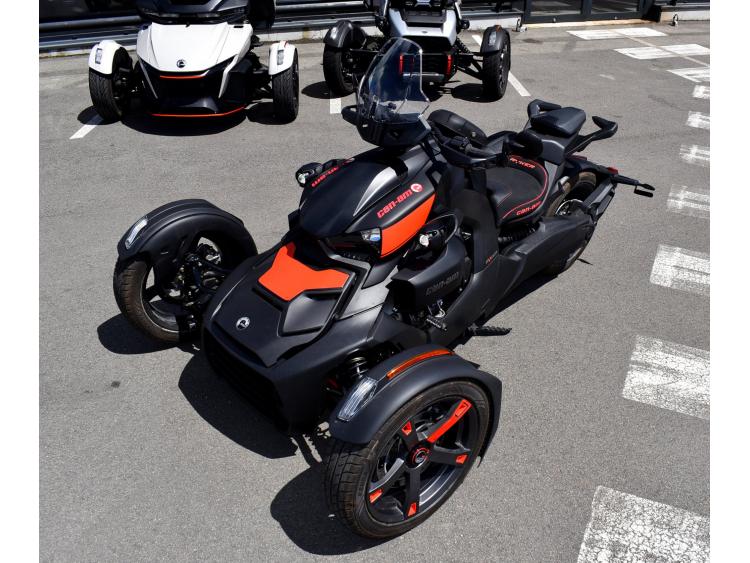 CAN-AM RYKER 600 DUO can am 900 canam