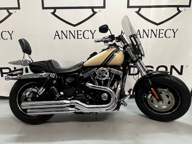 HARLEY-DAVIDSON DYNA FAT BOB 1690