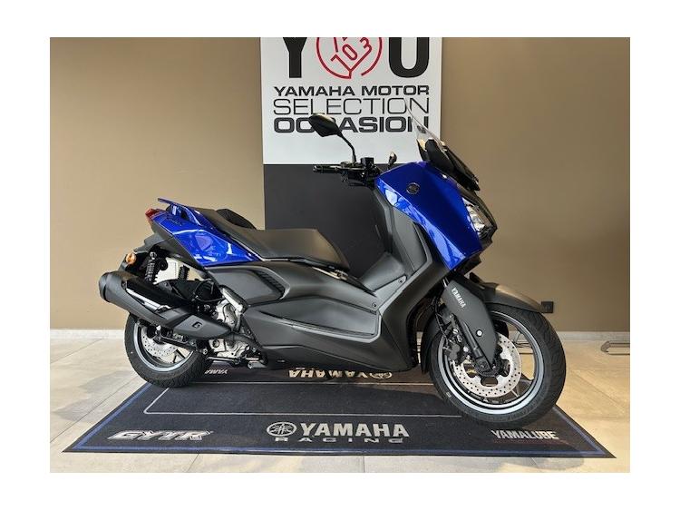 YAMAHA XMAX 300