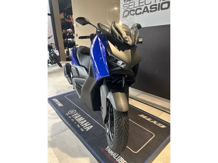 YAMAHA XMAX 300