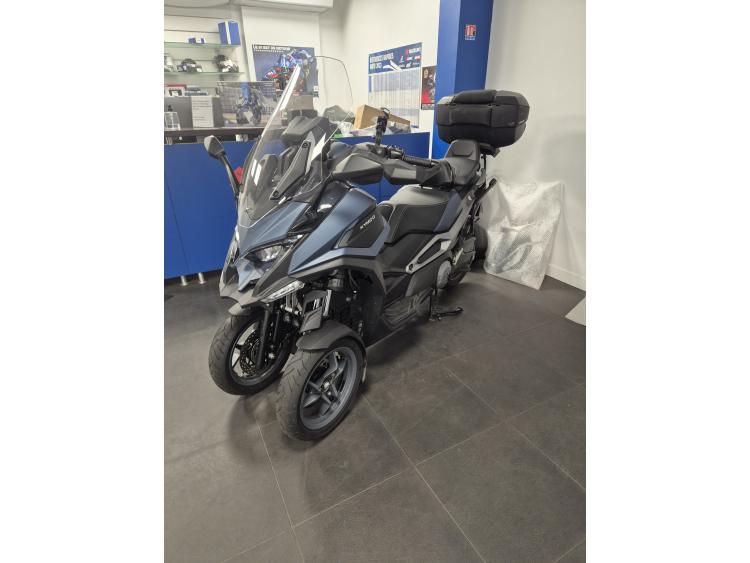 KYMCO CV3 550