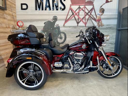 HARLEY-DAVIDSON TRIKE TRI GLIDE 1923 CVO