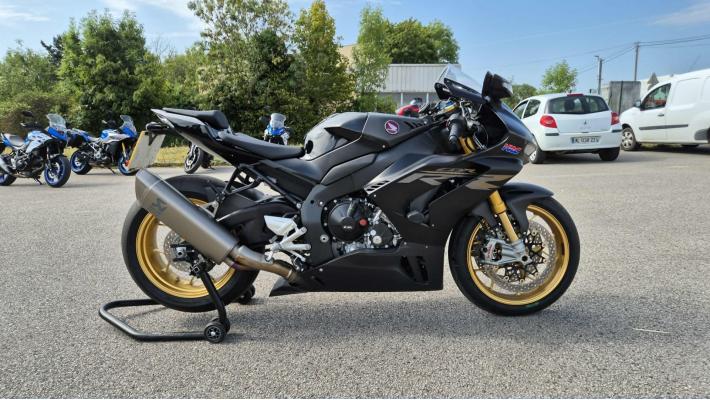 HONDA CBR 1000  RR-R FIREBLADE SP