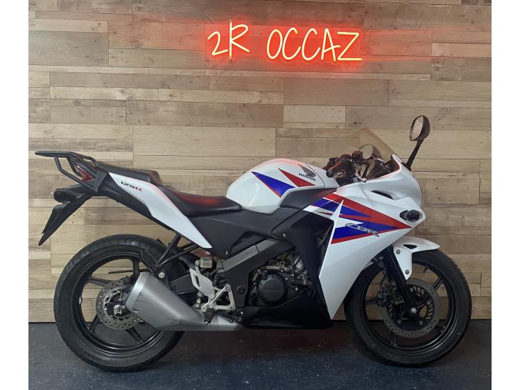 HONDA CBR 125 R