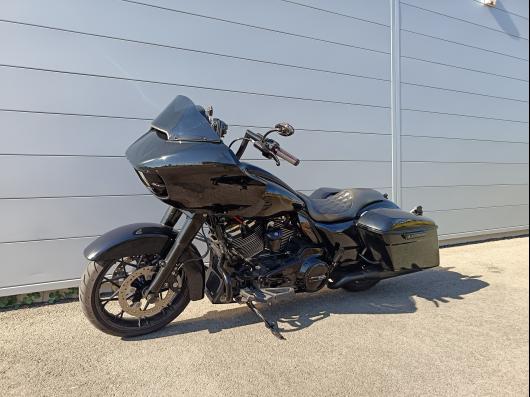 HARLEY-DAVIDSON TOURING ROAD GLIDE 1868 SPECIAL