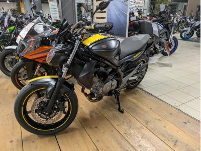 SUZUKI GLADIUS 650