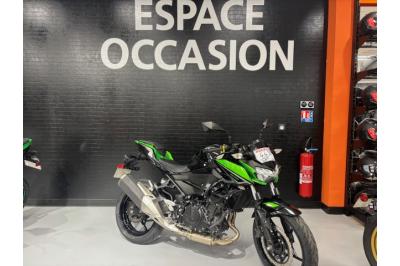 KAWASAKI Z400