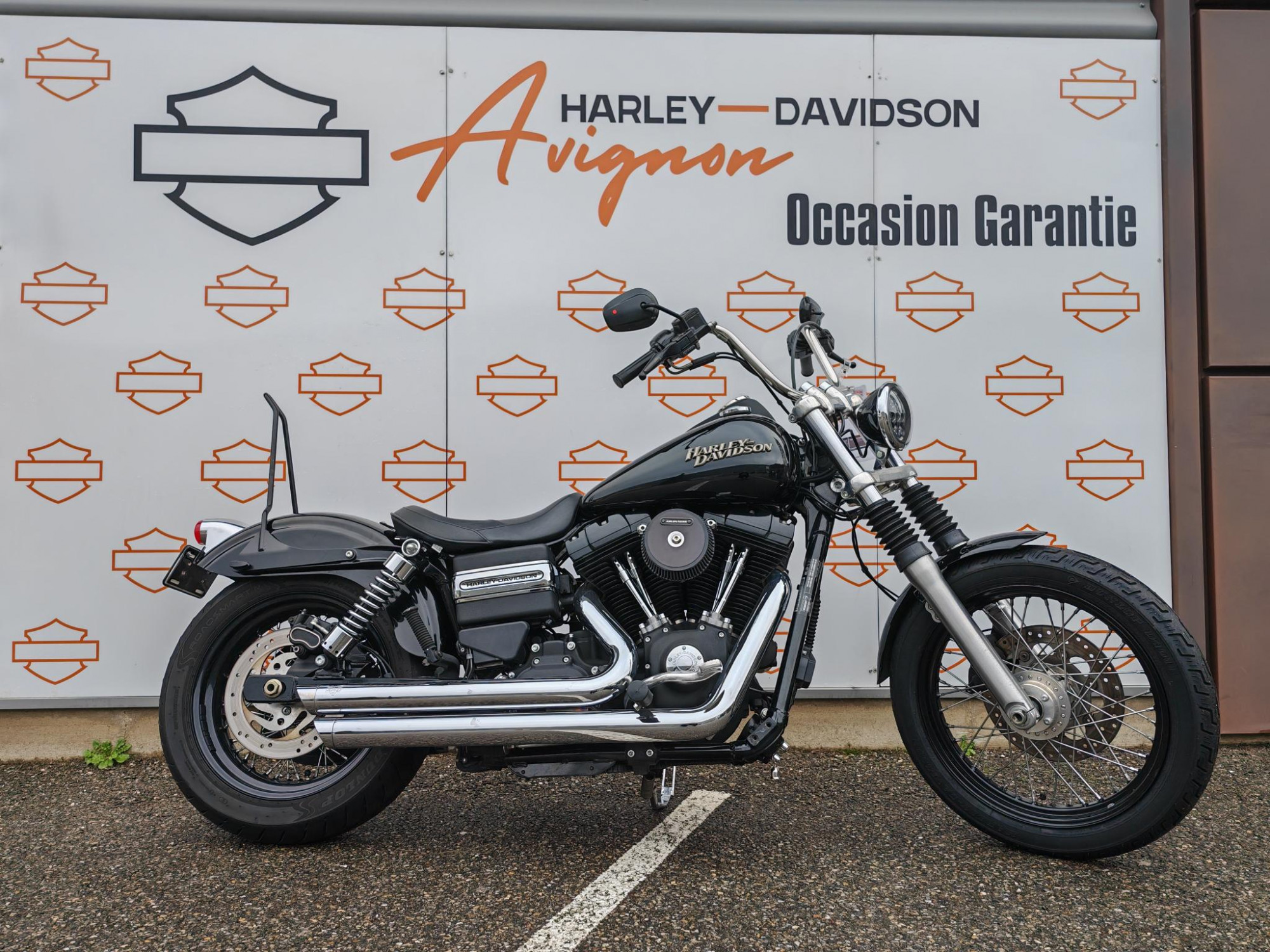 HARLEY-DAVIDSON DYNA STREET BOB 1584