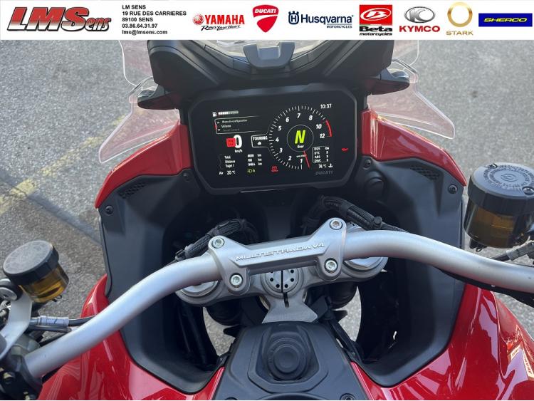 DUCATI MULTISTRADA V4 S TRAVEL RADAR