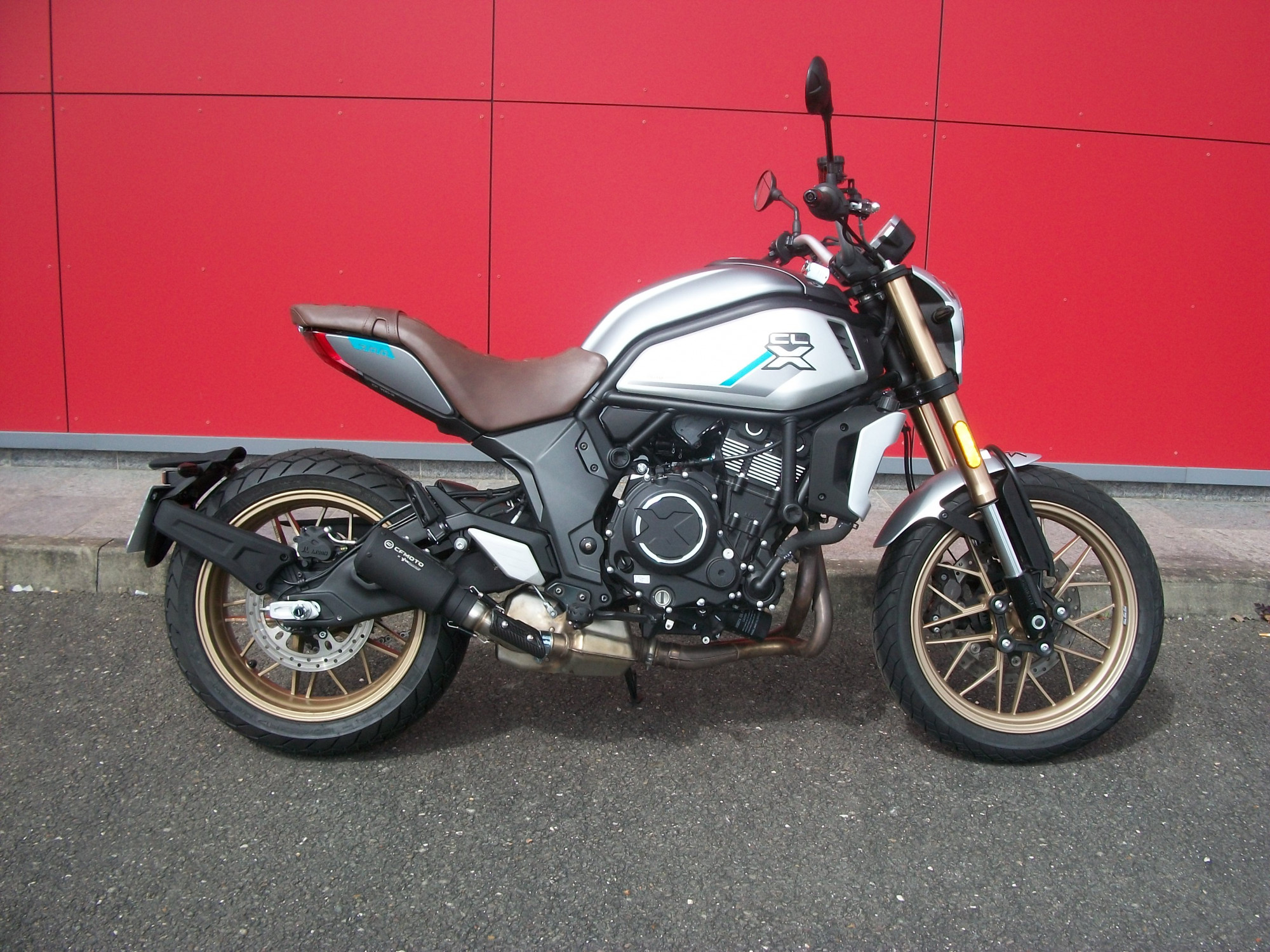 CF MOTO CL-X 700