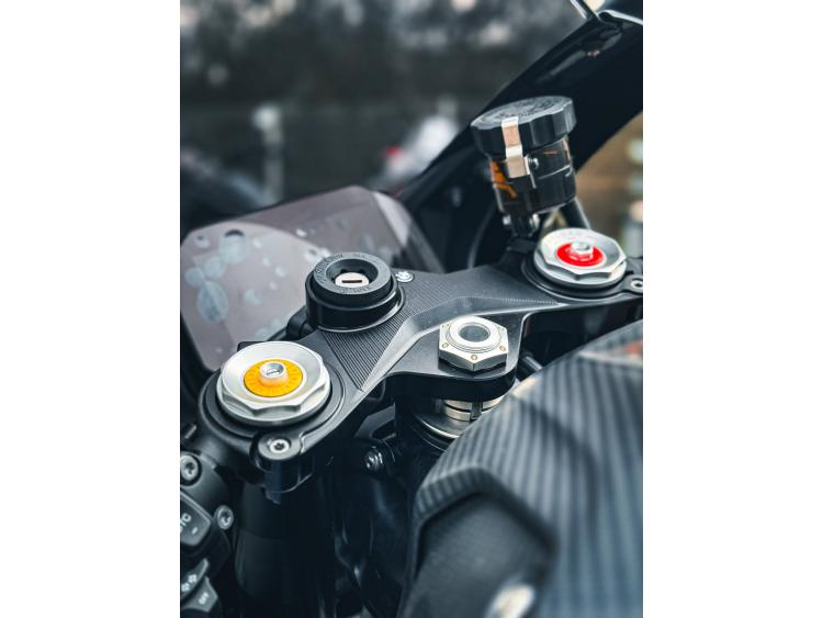 BMW M 1000 RR
