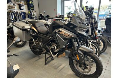 VOGE 650 DSX