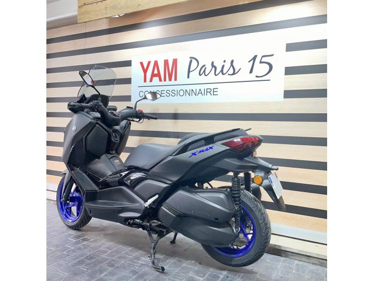 YAMAHA XMAX 300