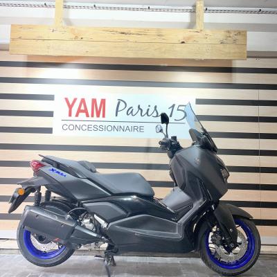 YAMAHA XMAX 300