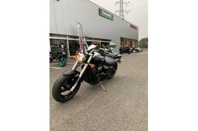 SUZUKI INTRUDER 800