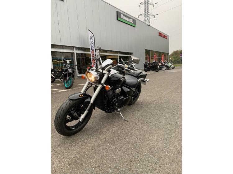 SUZUKI INTRUDER 800